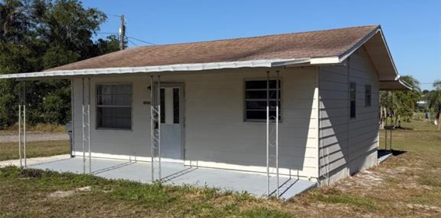 House in Lake Wales, Florida 1 bedroom, 66.89 sq.m. № 1719826