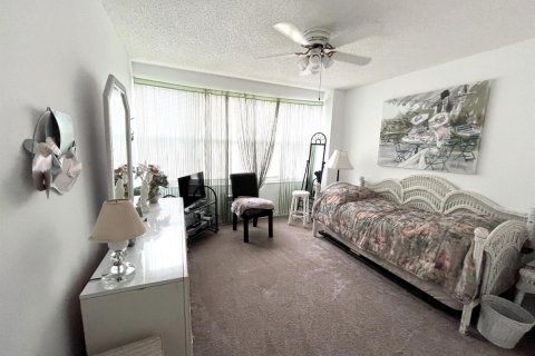 Copropriété à vendre à Fort Lauderdale, Floride: 2 chambres, 104.05 m2 № 2372084 - photo 14