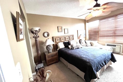 Copropriété à vendre à Fort Lauderdale, Floride: 2 chambres, 104.05 m2 № 2372084 - photo 10