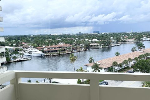 Copropriété à vendre à Fort Lauderdale, Floride: 2 chambres, 104.05 m2 № 2372084 - photo 17