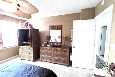 Copropriété à vendre à Fort Lauderdale, Floride: 2 chambres, 104.05 m2 № 2372084 - photo 11