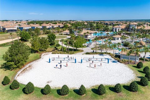 Villa ou maison à vendre à Davenport, Floride: 6 chambres, 284.56 m2 № 2148369 - photo 29
