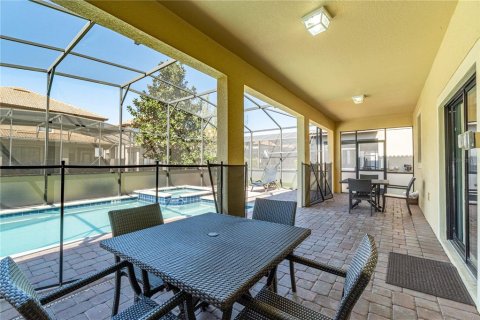 Villa ou maison à vendre à Davenport, Floride: 6 chambres, 284.56 m2 № 2148369 - photo 10