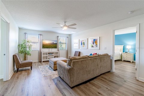 Villa ou maison à vendre à Davenport, Floride: 6 chambres, 284.56 m2 № 2148369 - photo 13