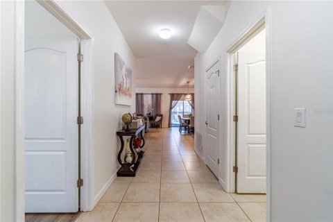 Villa ou maison à vendre à Davenport, Floride: 6 chambres, 284.56 m2 № 2148369 - photo 3