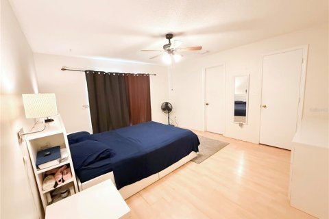 Duplex à vendre à Orlando, Floride: 2 chambres, 98.1 m2 № 2098233 - photo 20