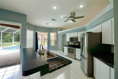 Casa en venta en Spring Hill, Florida, 3 dormitorios, 204.01 m2 № 2277344 - foto 12