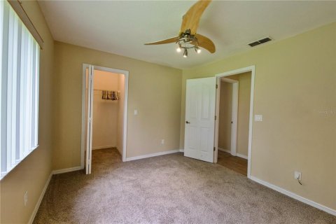 Casa en venta en Spring Hill, Florida, 3 dormitorios, 204.01 m2 № 2277344 - foto 16