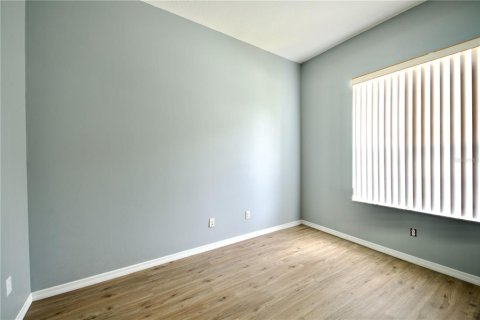 Casa en venta en Spring Hill, Florida, 3 dormitorios, 204.01 m2 № 2277344 - foto 5
