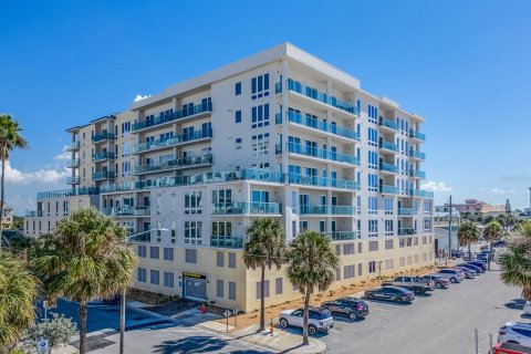 Condo in Clearwater, Florida, 3 bedrooms  № 2221809