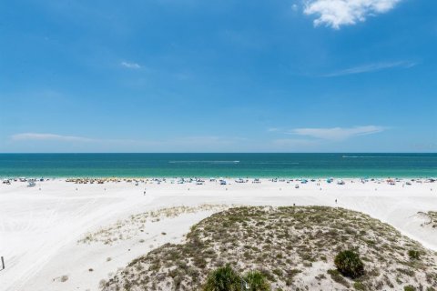 Condominio en alquiler en Clearwater, Florida, 3 dormitorios, 208.1 m2 № 2221809 - foto 11