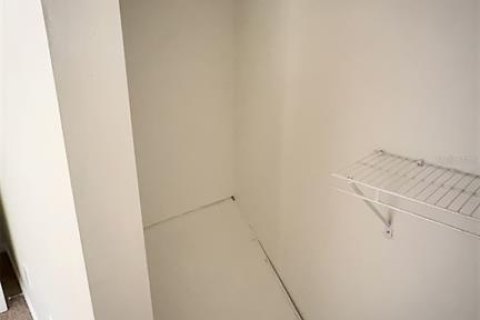 Touwnhouse à louer à Tampa, Floride: 2 chambres, 96.34 m2 № 1853335 - photo 4