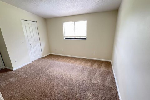 Touwnhouse à louer à Tampa, Floride: 2 chambres, 96.34 m2 № 1853335 - photo 19