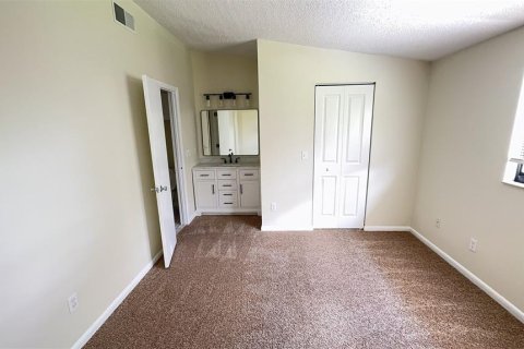 Touwnhouse à louer à Tampa, Floride: 2 chambres, 96.34 m2 № 1853335 - photo 22