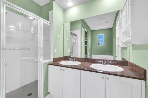 Villa ou maison à vendre à Davie, Floride: 3 chambres, 177.63 m2 № 1961925 - photo 21