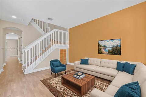 Villa ou maison à vendre à Davie, Floride: 3 chambres, 177.63 m2 № 1961925 - photo 4