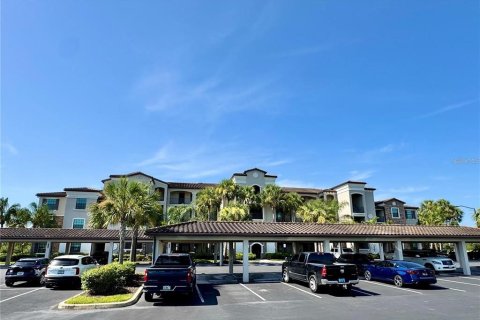 Copropriété à louer à Bradenton, Floride: 2 chambres, 104.14 m2 № 2416740 - photo 2