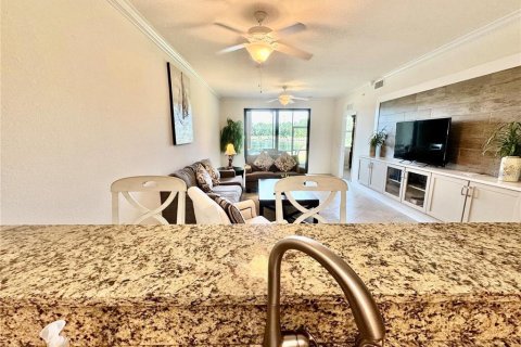 Copropriété à louer à Bradenton, Floride: 2 chambres, 104.14 m2 № 2416740 - photo 6