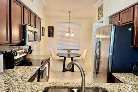 Copropriété à louer à Bradenton, Floride: 2 chambres, 104.14 m2 № 2416740 - photo 7