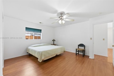 Casa en venta en Oakland Park, Florida, 4 dormitorios, 228.08 m2 № 2073274 - foto 22