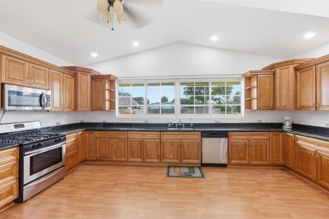 Casa en venta en Oakland Park, Florida, 4 dormitorios, 228.08 m2 № 2073274 - foto 12