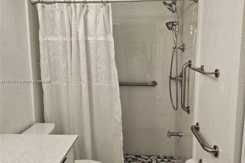 Condominio en alquiler en Sunrise, Florida, 1 dormitorio, 69.03 m2 № 1770580 - foto 10