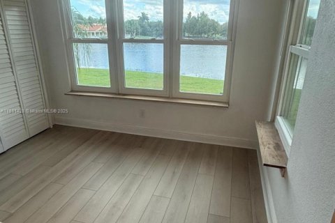 Condominio en alquiler en Sunrise, Florida, 1 dormitorio, 69.03 m2 № 1770580 - foto 29