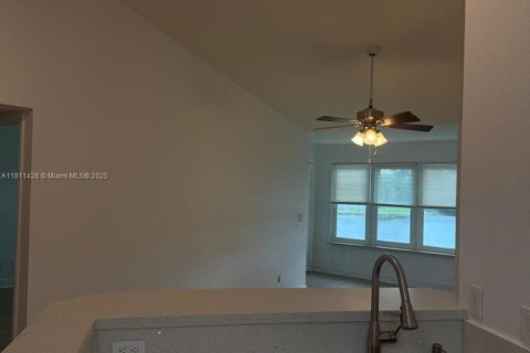 Condominio en alquiler en Sunrise, Florida, 1 dormitorio, 69.03 m2 № 1770580 - foto 23