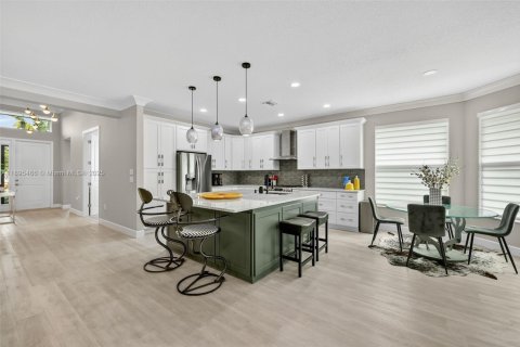 Villa ou maison à vendre à Port St. Lucie, Floride: 3 chambres, 201.32 m2 № 1947215 - photo 7