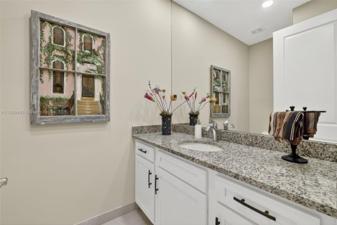 Villa ou maison à vendre à Port St. Lucie, Floride: 3 chambres, 201.32 m2 № 1947215 - photo 25