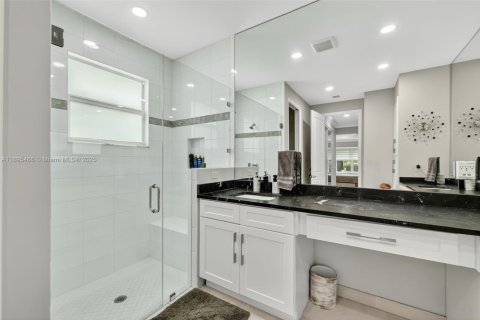 Villa ou maison à vendre à Port St. Lucie, Floride: 3 chambres, 201.32 m2 № 1947215 - photo 22