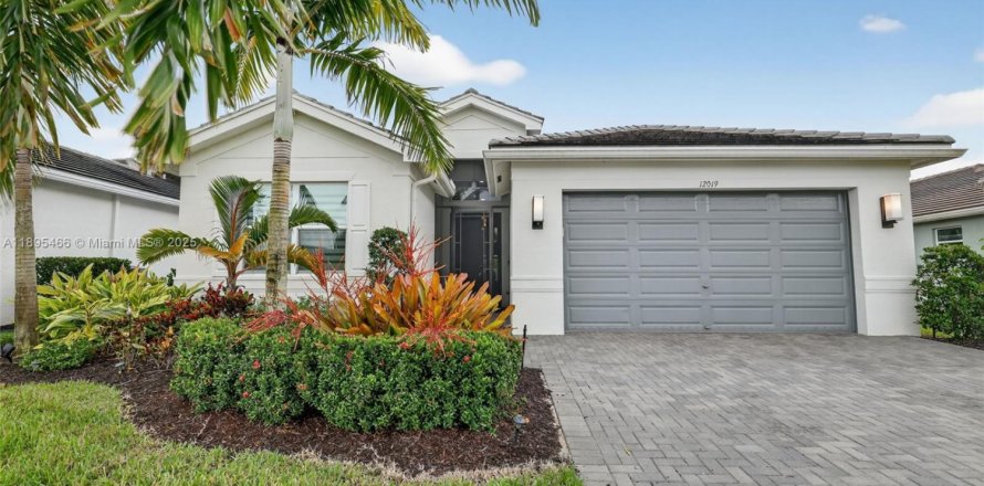 Villa ou maison à Port St. Lucie, Floride 3 chambres, 201.32 m2 № 1947215