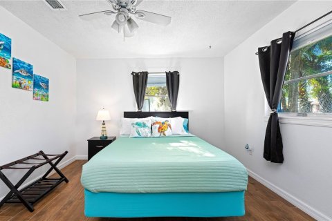 Villa ou maison à louer à New Smyrna Beach, Floride: 3 chambres, 145.86 m2 № 875139 - photo 6