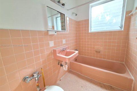 Copropriété à louer à Miami Beach, Floride: 1 chambre, 65.03 m2 № 1963134 - photo 12