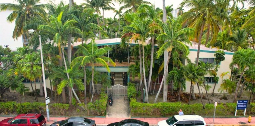 Condo à Miami Beach, Floride, 1 chambre  № 1963134