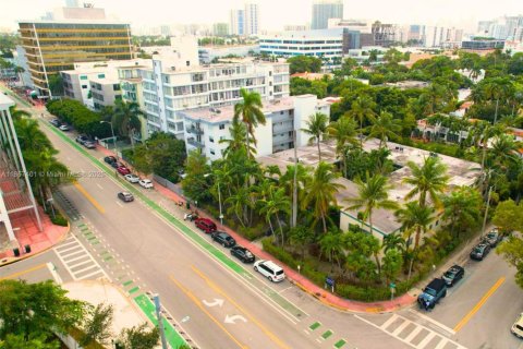 Copropriété à louer à Miami Beach, Floride: 1 chambre, 65.03 m2 № 1963134 - photo 17