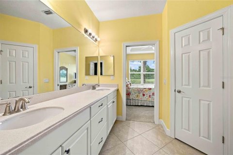 Villa ou maison à vendre à Venice, Floride: 2 chambres, 144.74 m2 № 2413500 - photo 28