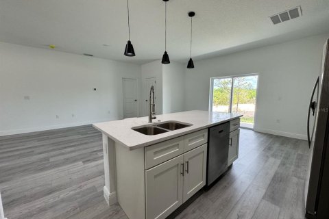 Villa ou maison à vendre à Citrus Springs, Floride: 4 chambres, 169.73 m2 № 1632205 - photo 12