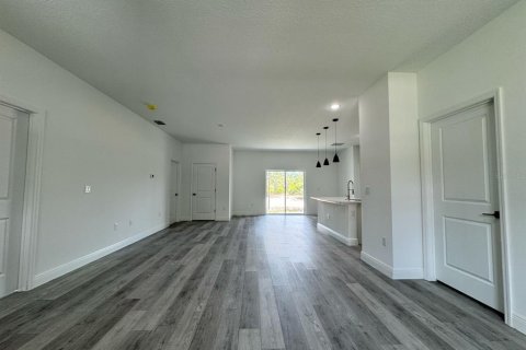 Villa ou maison à vendre à Citrus Springs, Floride: 4 chambres, 169.73 m2 № 1632205 - photo 9