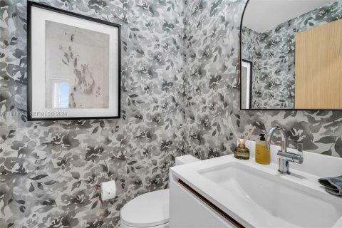 Condominio en venta en Pompano Beach, Florida, 2 dormitorios № 2000793 - foto 22