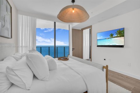 Condominio en venta en Pompano Beach, Florida, 2 dormitorios № 2000793 - foto 18