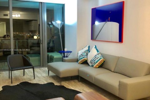 Снять в аренду кондоминиум в Майами, Флорида 2 спальни, 106.93м2, № 1875670 - фото 22