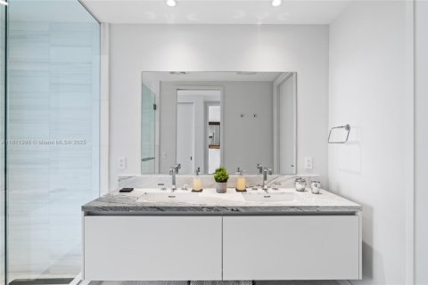 Copropriété à louer à Miami, Floride: 2 chambres, 105.35 m2 № 1943081 - photo 22