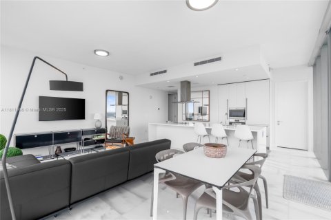 Copropriété à louer à Miami, Floride: 2 chambres, 105.35 m2 № 1943081 - photo 16