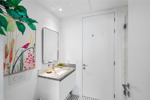 Copropriété à louer à Miami, Floride: 2 chambres, 105.35 m2 № 1943081 - photo 26