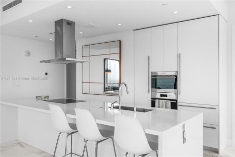 Copropriété à louer à Miami, Floride: 2 chambres, 105.35 m2 № 1943081 - photo 6