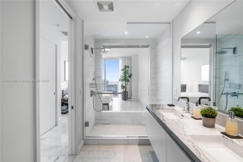 Copropriété à louer à Miami, Floride: 2 chambres, 105.35 m2 № 1943081 - photo 23