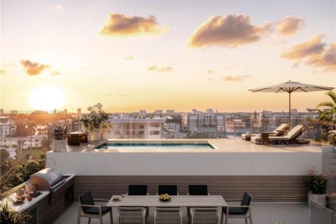 Condominio en venta en Bay Harbor Islands, Florida, 3 dormitorios, 216.83 m2 № 1985388 - foto 1