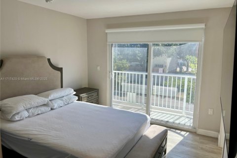 Townhouse in Homestead, Florida 4 bedrooms, 133.22 sq.m. № 1470839 - photo 17