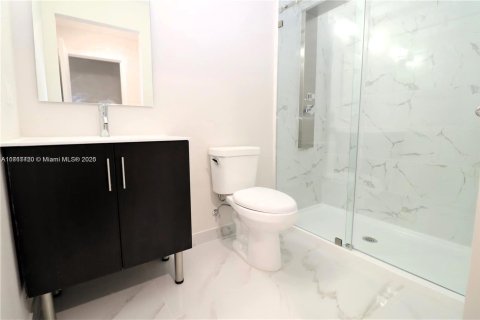 Townhouse in Homestead, Florida 4 bedrooms, 133.22 sq.m. № 1470839 - photo 13